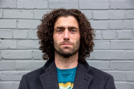 皇马争议再起？维尼休斯点球遭否决，阿隆索赛后质疑判罚